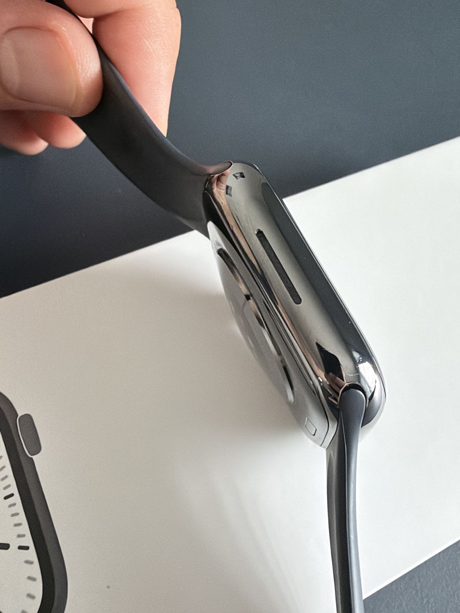 Apple Smartwatch: Apple watch Series  7 – Usato da Zürich venduto da arb_9qhc 6