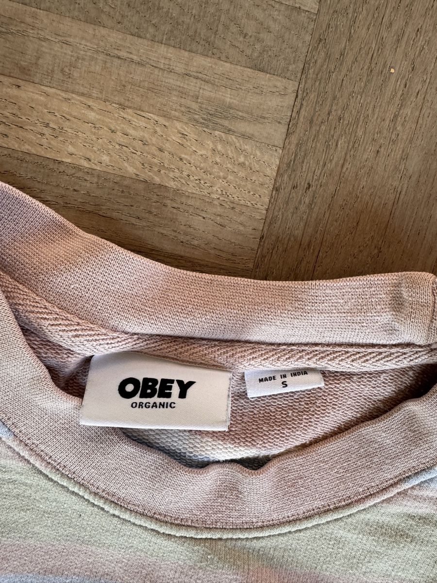 Pulls & Sweat-shirts: Obey Pullover mit Streifen Grosse S – D'occasion à Luzern par konsi6006 1
