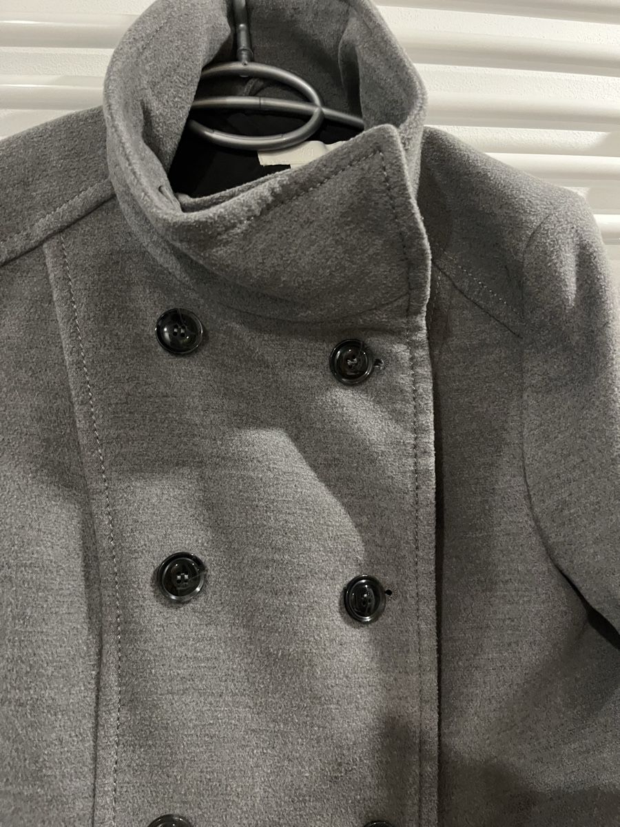 H&M Cappotti: Mantel grau H&M 40 – Usato da Rüdlingen venduto da Lichee 1