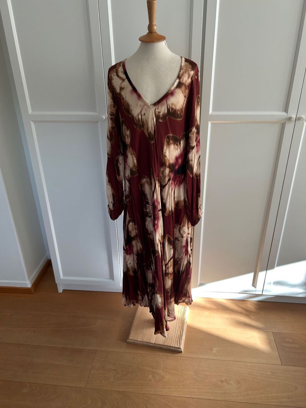 Vestiti: Midi-/Maxikleid – Usato da Luzern venduto da lou4444