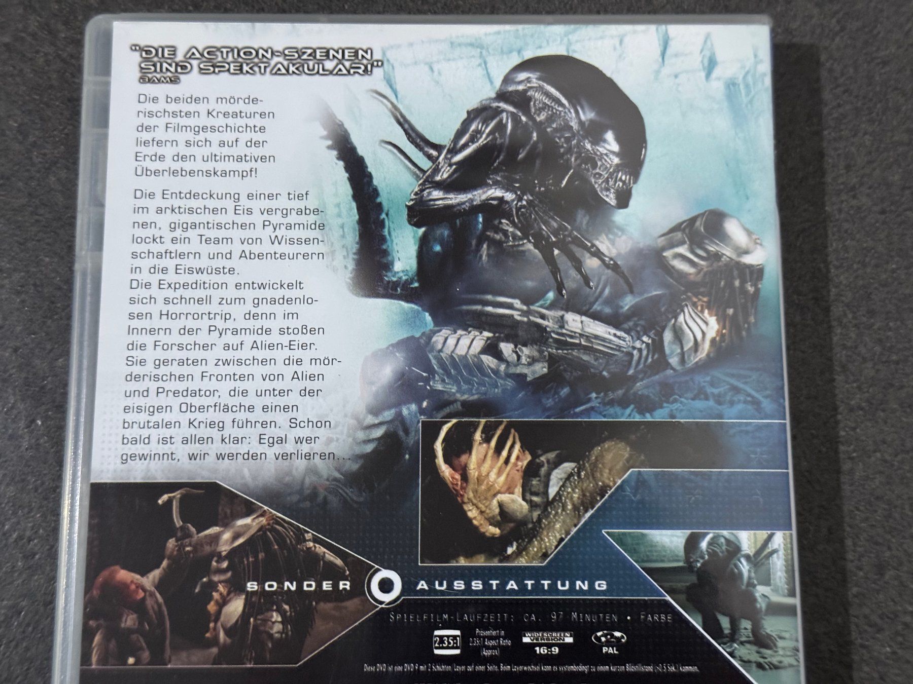 Tutti i DVDs: Alien vs Predator DVD "Original Kinofassung" EN/DE – Usato da Fribourg venduto da tschjoly 2