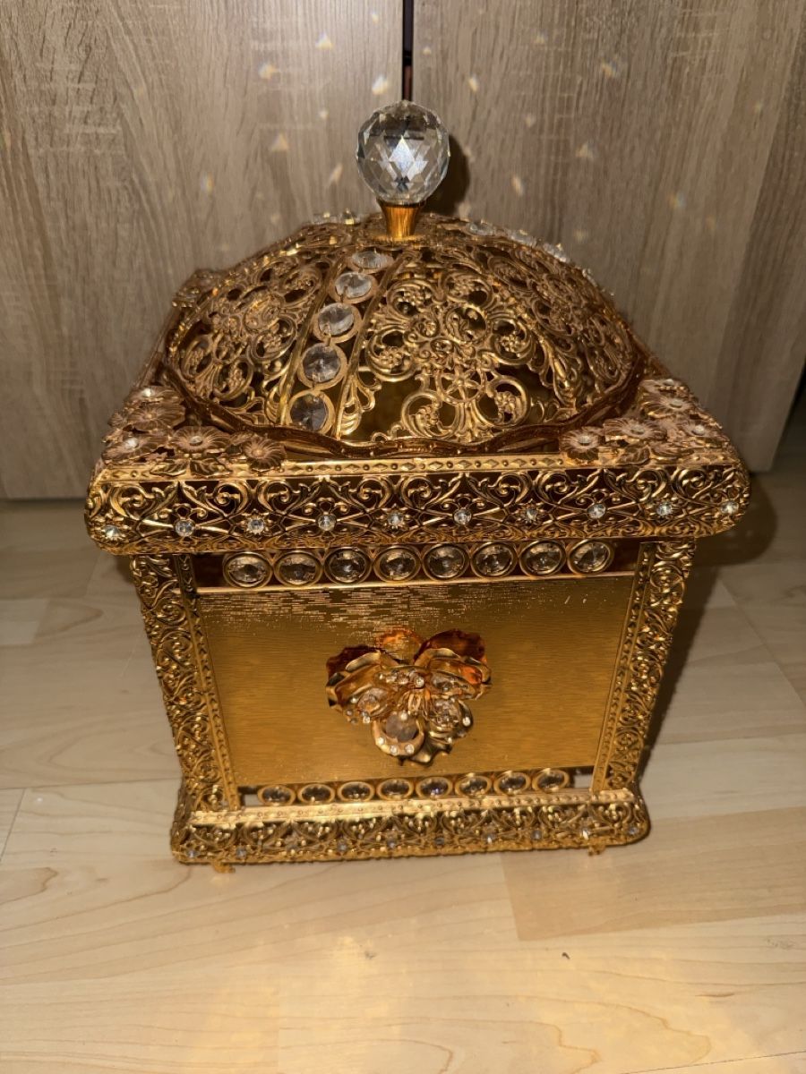 Alle Dekorationen: Vintage Dekoobjekt, mit Blumenmuster! – Gebraucht aus Grenchen von NorHas