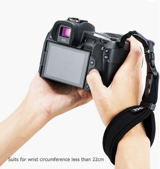 Supporti a parete: JJC Neoprene Camera Wrist Strap Quick Release DSLR – Nuovo e nell'imballaggio originale da Châtelaine venduto da topshop.switzerland 2