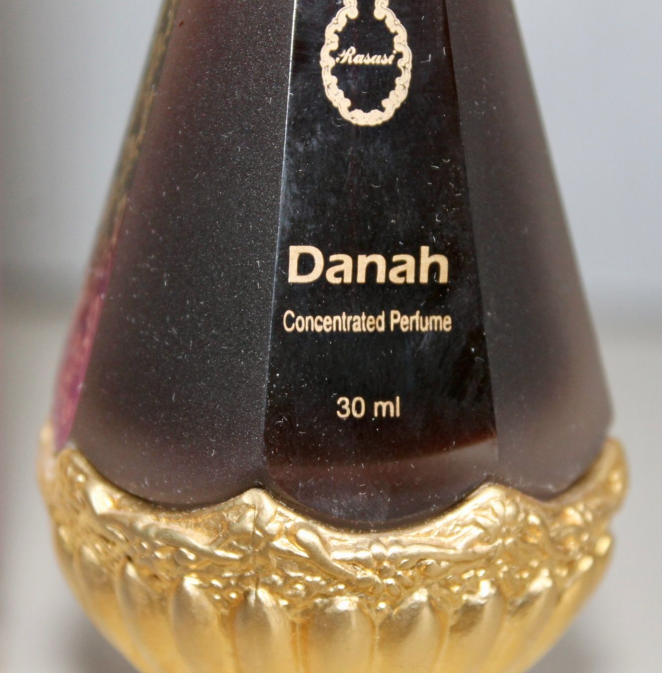 Flaconi: Hübsch verpackter Parfum Flacon aus Dubai – Usato da Kirchlindach venduto da hekilida 4