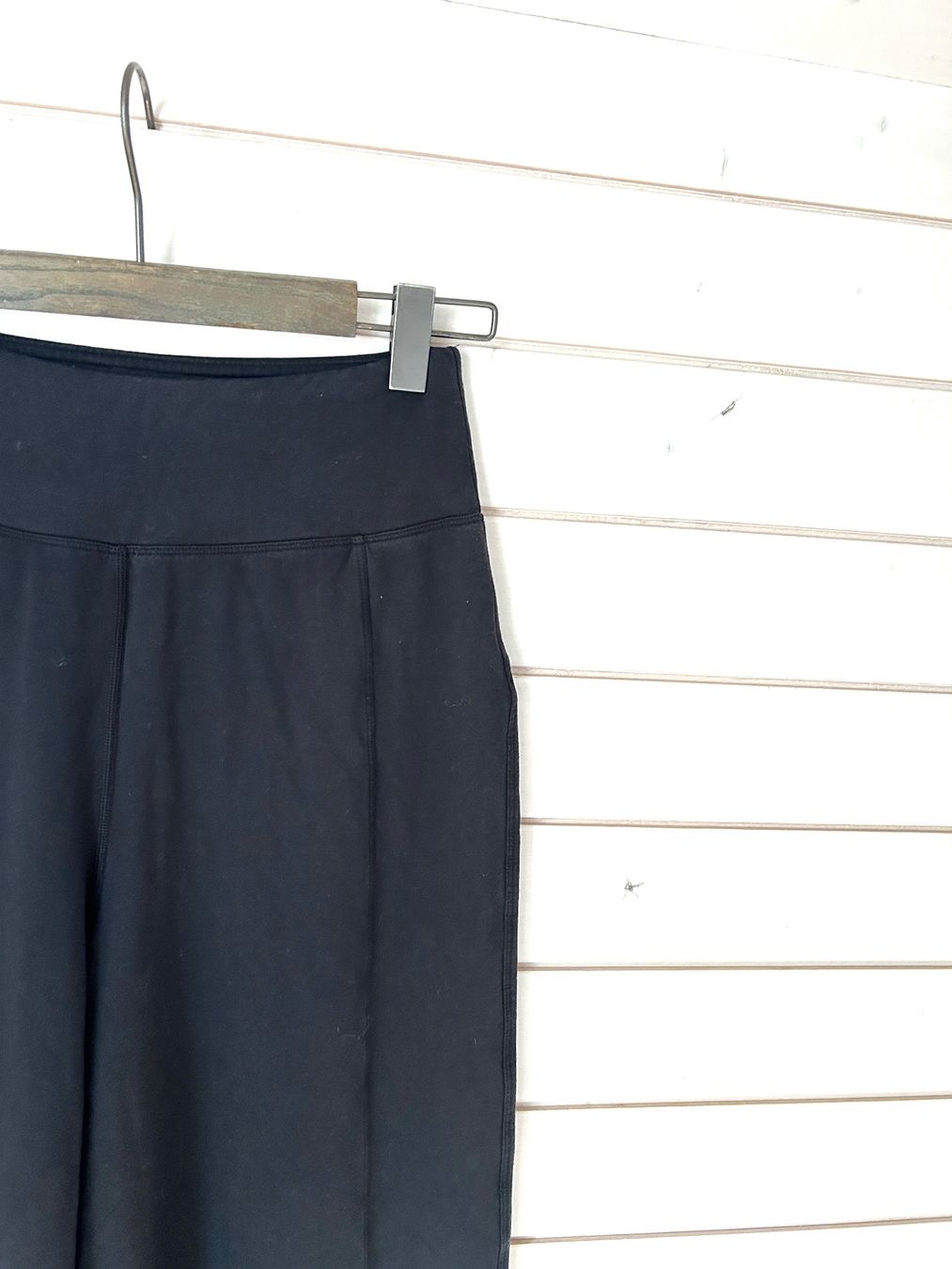 Lululemon Pantaloni: Lululemon Blissed Out Culotte - Gr. S – Usato da Illnau venduto da Monkky 5