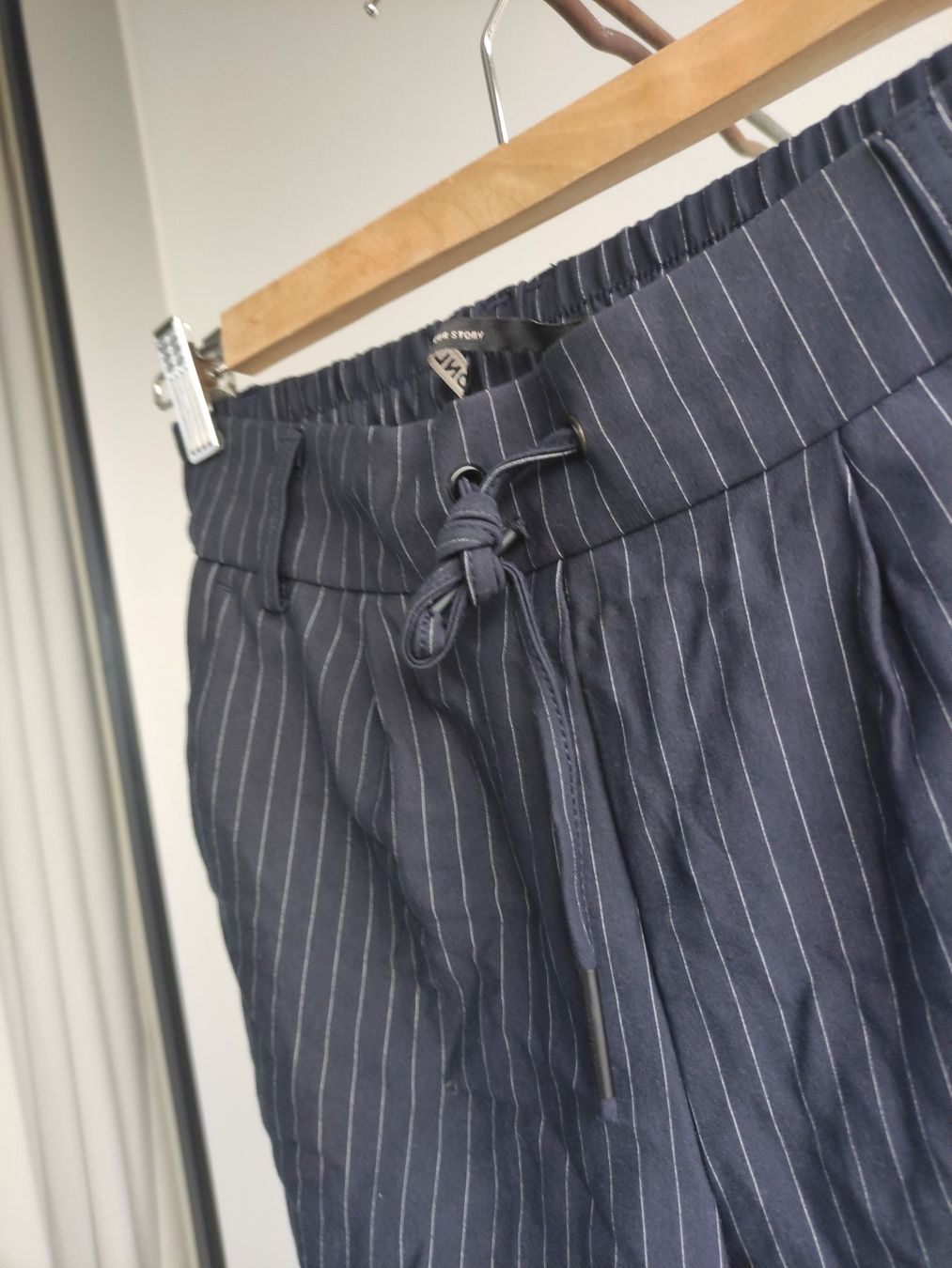 Only Pantaloni: Hose blau gestreift Gr. XS Only – Nuovo (secondo la descrizione) da Schliern b. Köniz venduto da Pecannut 1