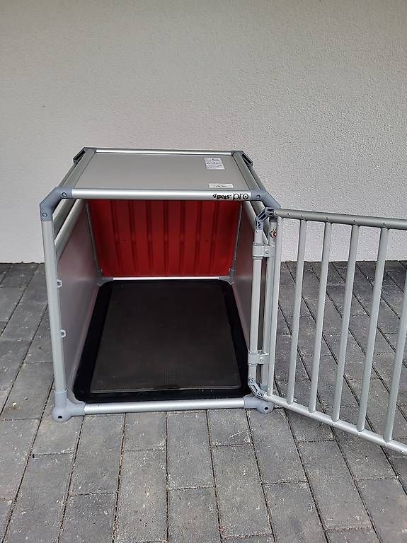 Käfige, Transport & Sicherheit: Hundebox 4pets pro 3 Medium – Gebraucht aus Liesberg Dorf von Tinini1309 3
