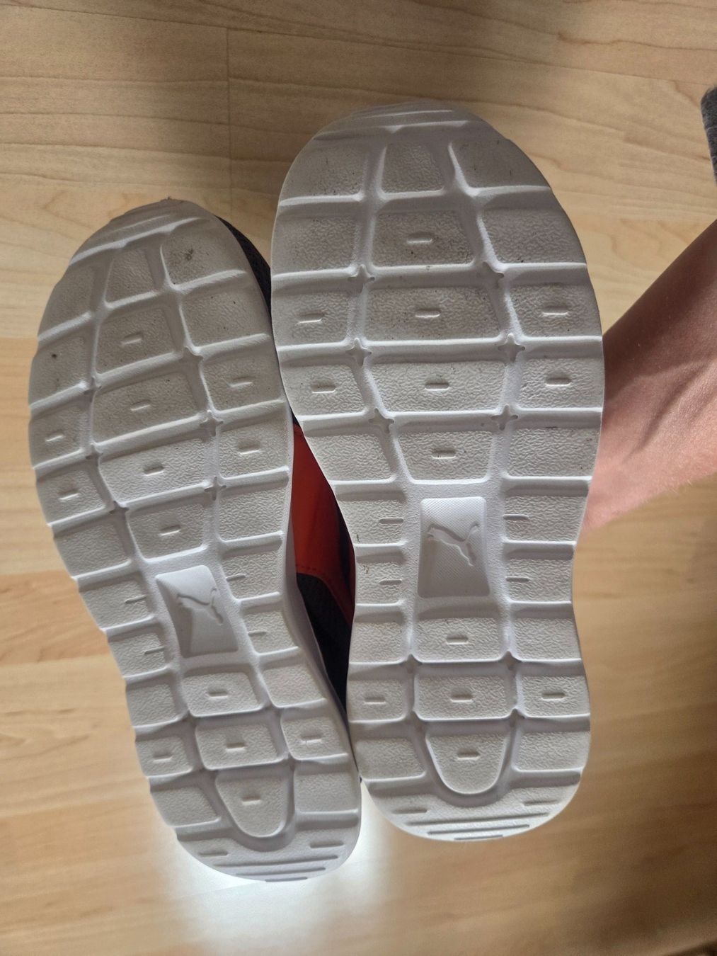 Puma Scarpe per ragazzi: Turnschuhe Puma Gr.33 – Usato da Brienz BE venduto da Bopp77 2