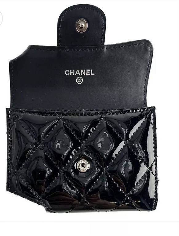 Sonstige Kleidung & Accessoires: Chanel Kartenetui – Gebraucht aus Aesch BL von trash12 3