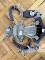 Ergobaby Babytrage grau gepunktet-Sehr guter Zustand