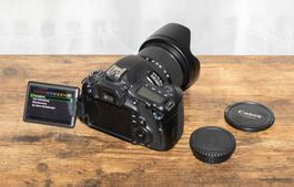 Canon EOS 60D mit Canon Objektiv EF 15-85 mm