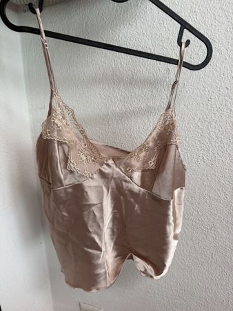 Satin Nachtwaesche Set Camisole Kimono Shorts beige Grösse M