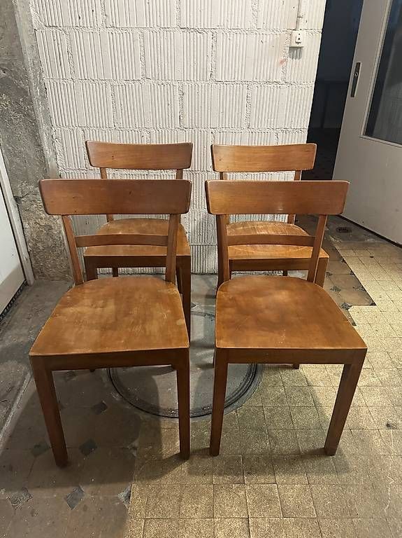 Sedie: Set von 4 Schweizer Beizenstühle ev.  Horgen Glarus – Usato da St. Gallen venduto da J00rdin