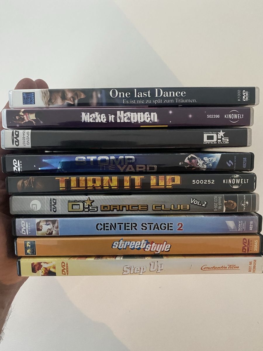 Tutti i DVDs: Diverse DVD Tanz und Musical – Usato da Emmenbrücke venduto da ste_2t9w