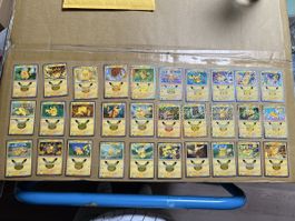 Alle 30 Pikachus von 30th Celebration Englisch