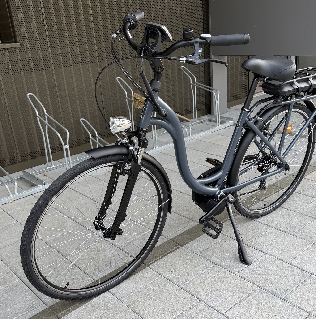 Shimano Velos: Velo electrique Scrapper neuf 5 km – Neu (gemäss Beschreibung) aus Gampelen von Markbubu 1