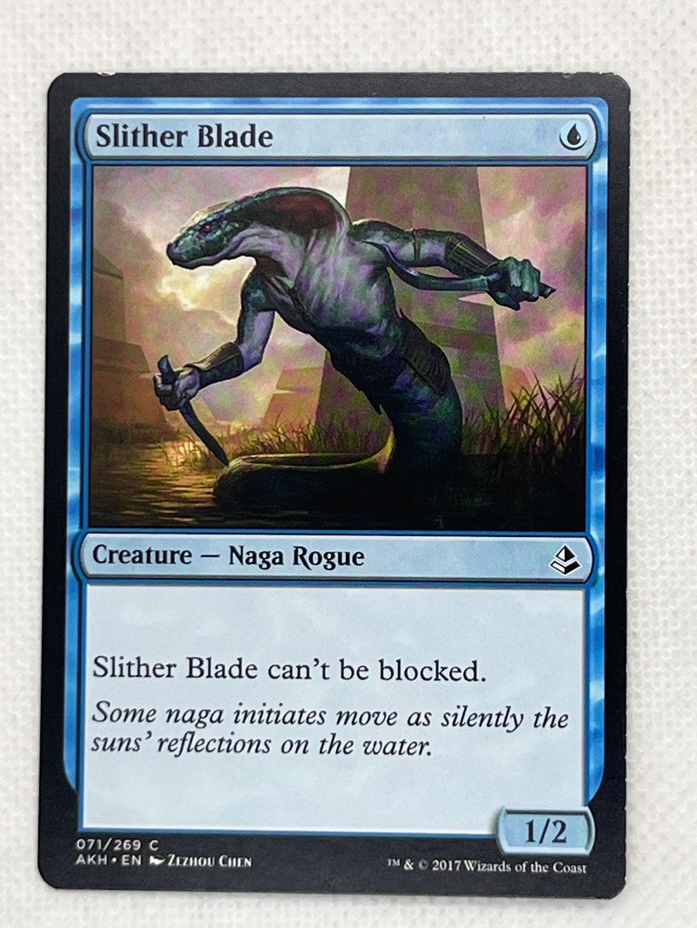 Magic The Gathering Carte collezionabili: Magic: The Gathering - Slither Blade 071/269 AKH Common – Usato da Hinterkappelen venduto da Kim1992