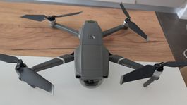 Drone DJI Mavic 2 (usato) + 3 batterie, filtri ND