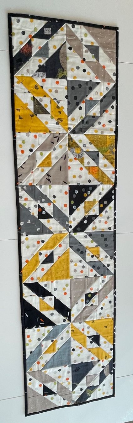 Tessuti: Quilt Chemin de table patchwork, fait main, automne élégant – Nuovo (secondo la descrizione) da La Chaux-de-Fonds venduto da NathalieM07 6