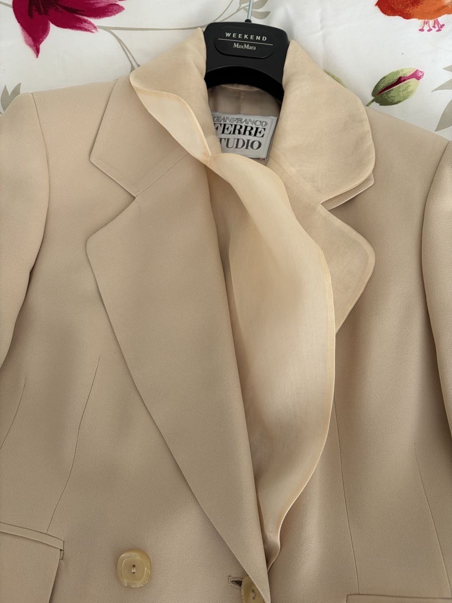 Gianfranco Ferre Completi & Tailleur: Gianfranco Ferre Studio Deux-Pièce Grösse 36 – Nuovo (secondo la descrizione) da Solothurn venduto da Congela 3