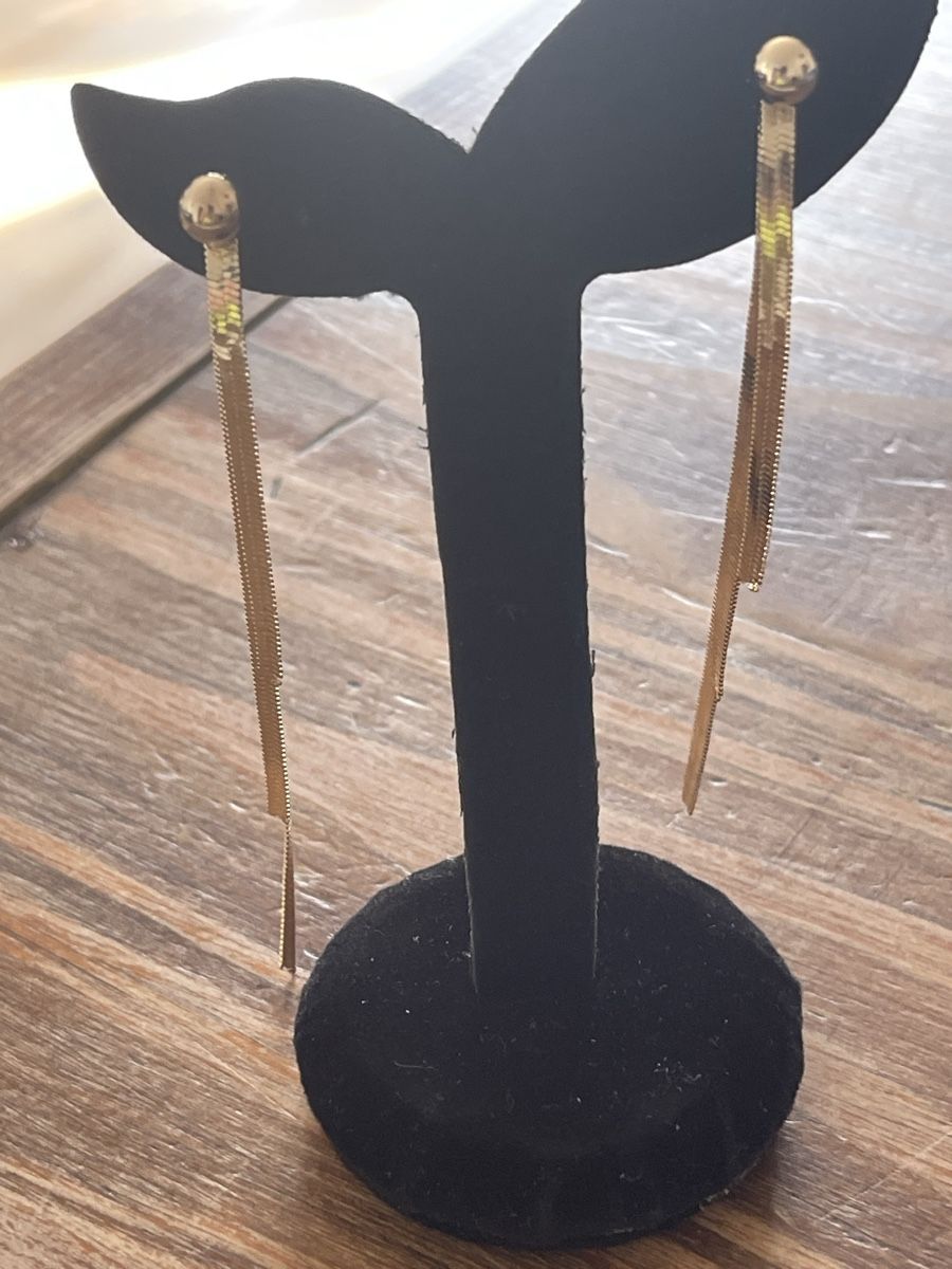 Ohrringe & -stecker: Jolies Paire de boucles d'oreilles pendantes – Neu (gemäss Beschreibung) aus Kloten von Vermicelles 1