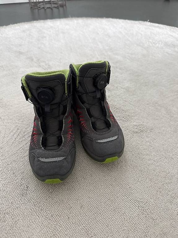 Lowa Schuhe für Jungen: Lowa Wanderschuhe Trekking Gr 32 – Gebraucht aus Horgen von wal_gb8v 1