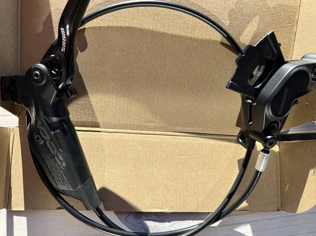 Pezzi di ricambio: Sram Code R Scheibenbremse 2 x – Usato da Schwendibach venduto da wysschristine 1