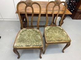 Antiker Esstisch + 2 antike Biedermeier Stühle