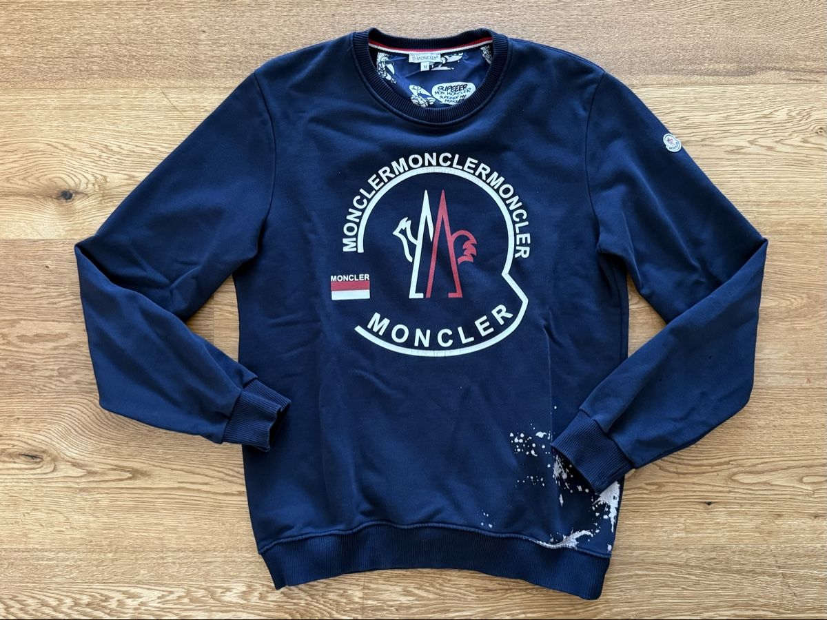 Moncler Pulls & Sweat-shirts: Moncler Logo Sweatshirt Navy Blue Size M – D'occasion à Boswil par hey.itsme