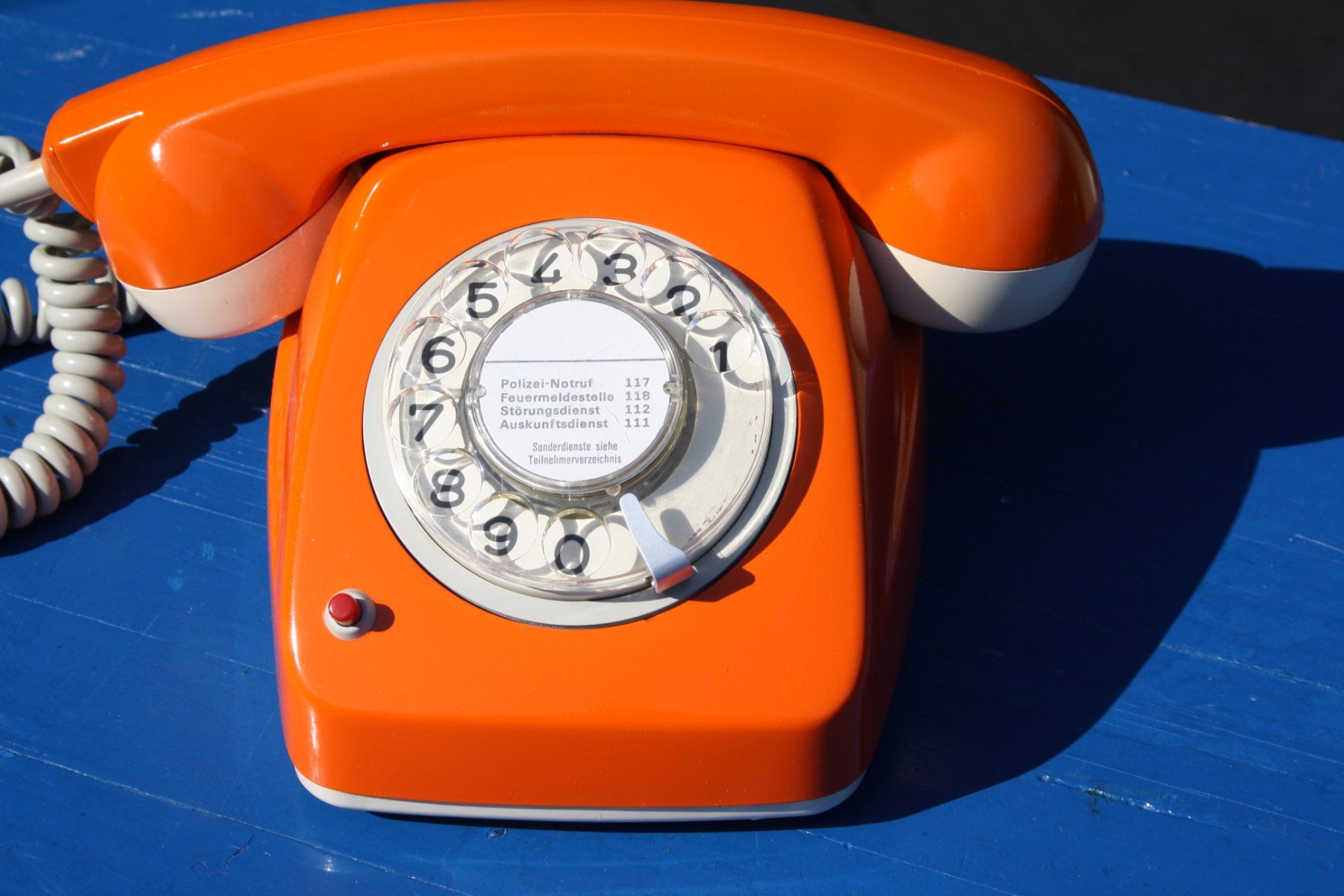 Telefoni: TELEFON VINTAGE MIT WÄHLSCHEIBE – Usato da Wauwil venduto da Pneuedy 2