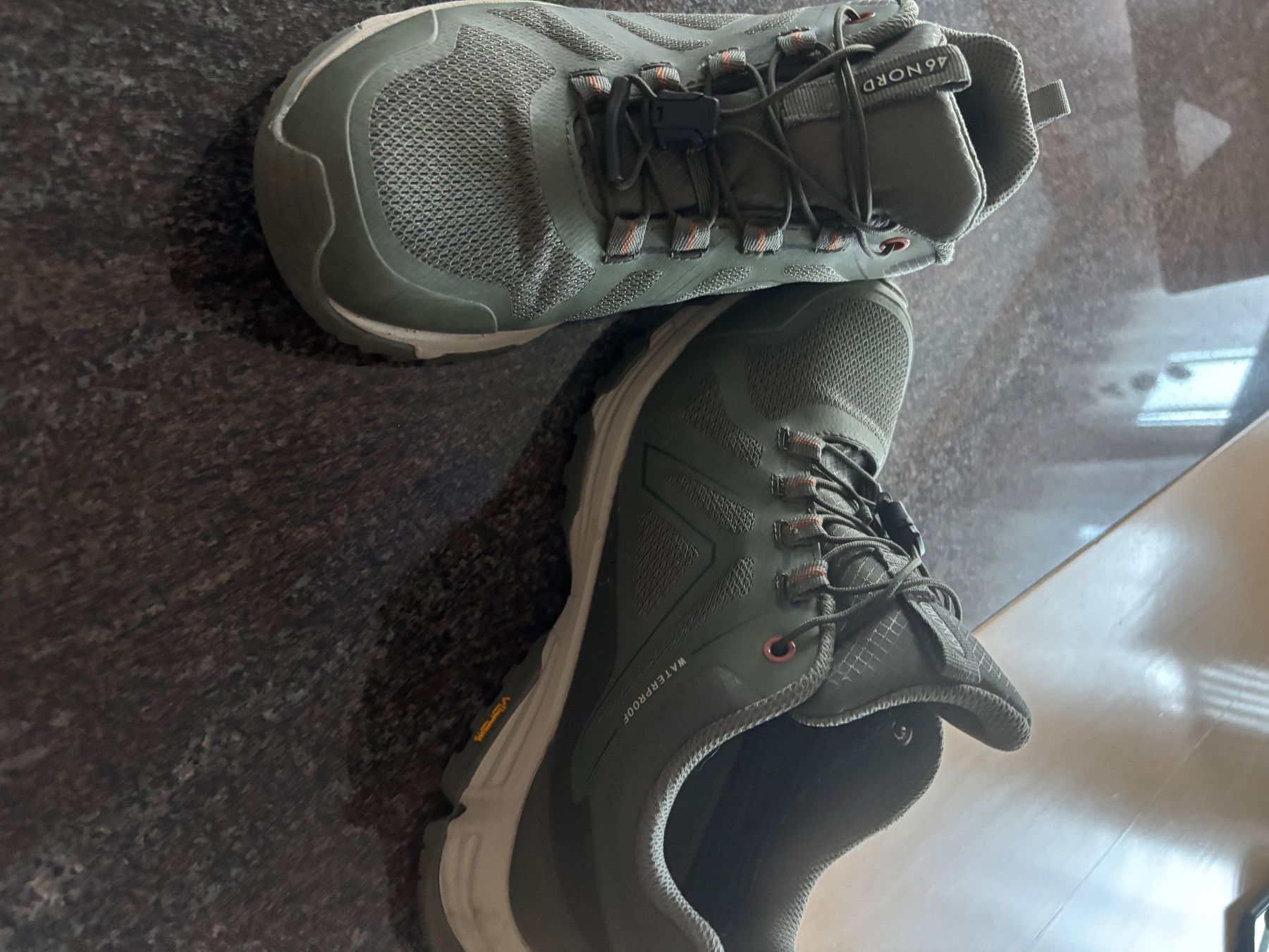 46 Nord Scarpe da donna: 46Nord Trekkingschuhe Gr.39 – Usato da Hasliberg-Hohfluh venduto da hasliberg79 1