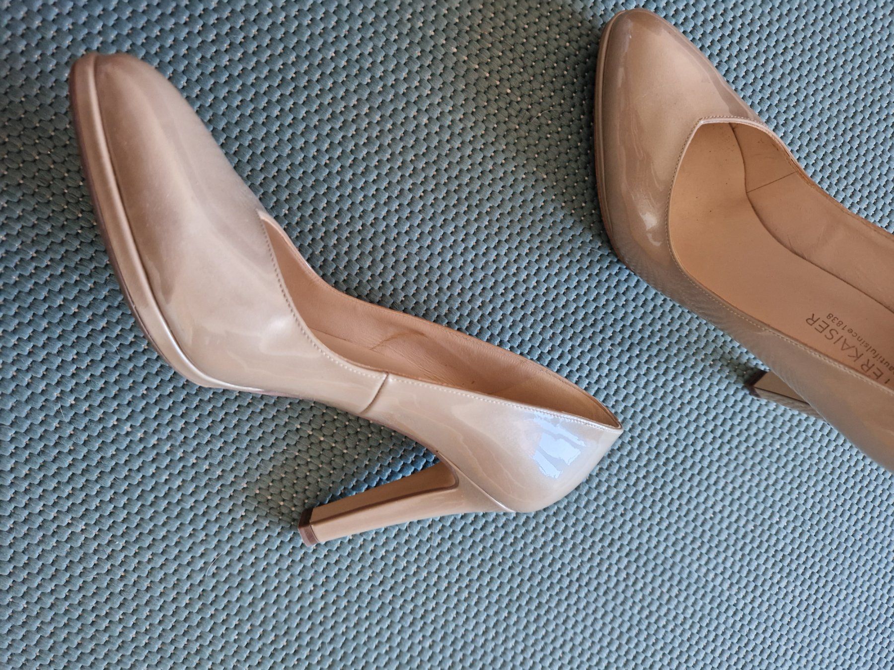 Kaiser Scarpe da donna: Beautiful pumps size 39 – Nuovo (secondo la descrizione) da Lausanne venduto da Issss 2