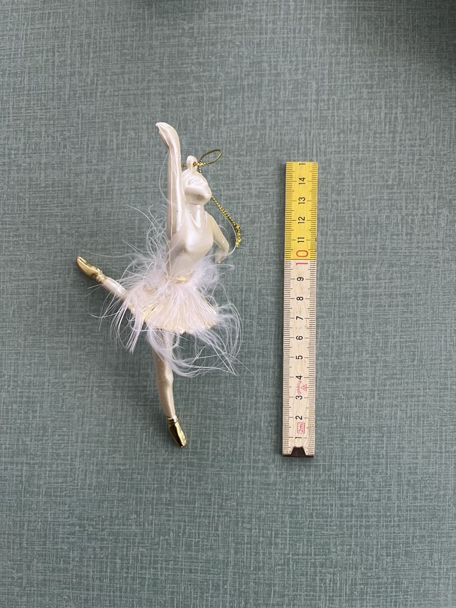 Tutte le decorazioni: Weihnachtsbaumschmuck: Ballerina  mit Federn – Usato da Winterthur venduto da 4rueegg