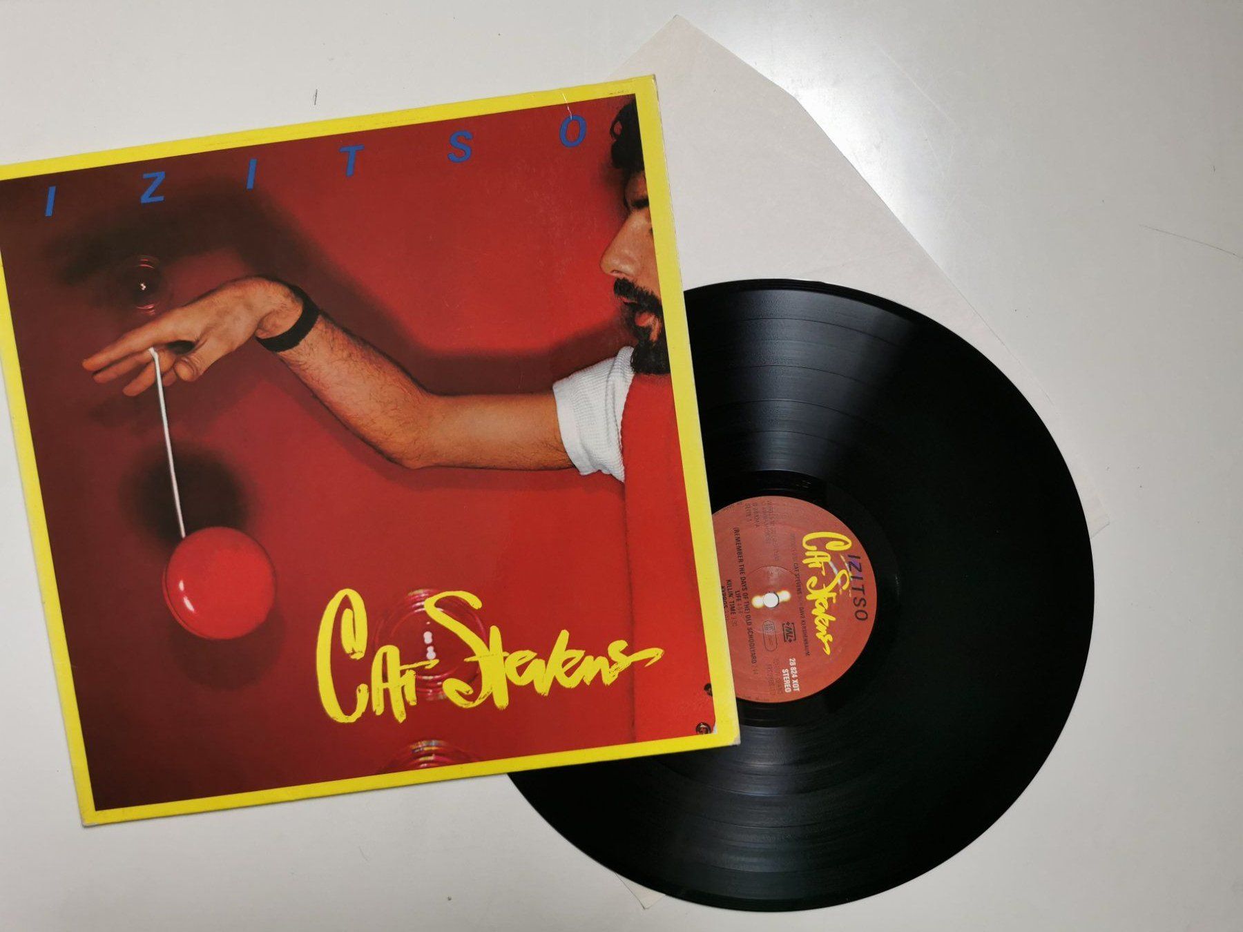 Dischi in vinile: Cat Stevens – Izitso – Usato da Grafenried venduto da House-of-Oldies