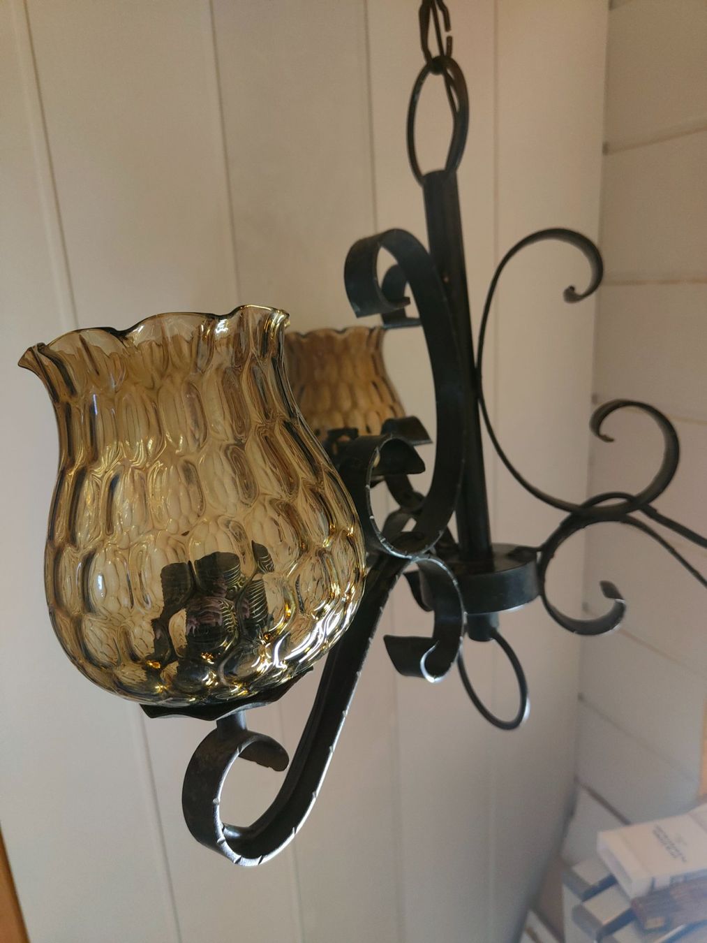Lampade: Antike Leuchte / Lampe – Usato da Rorschach venduto da Aqua04 2