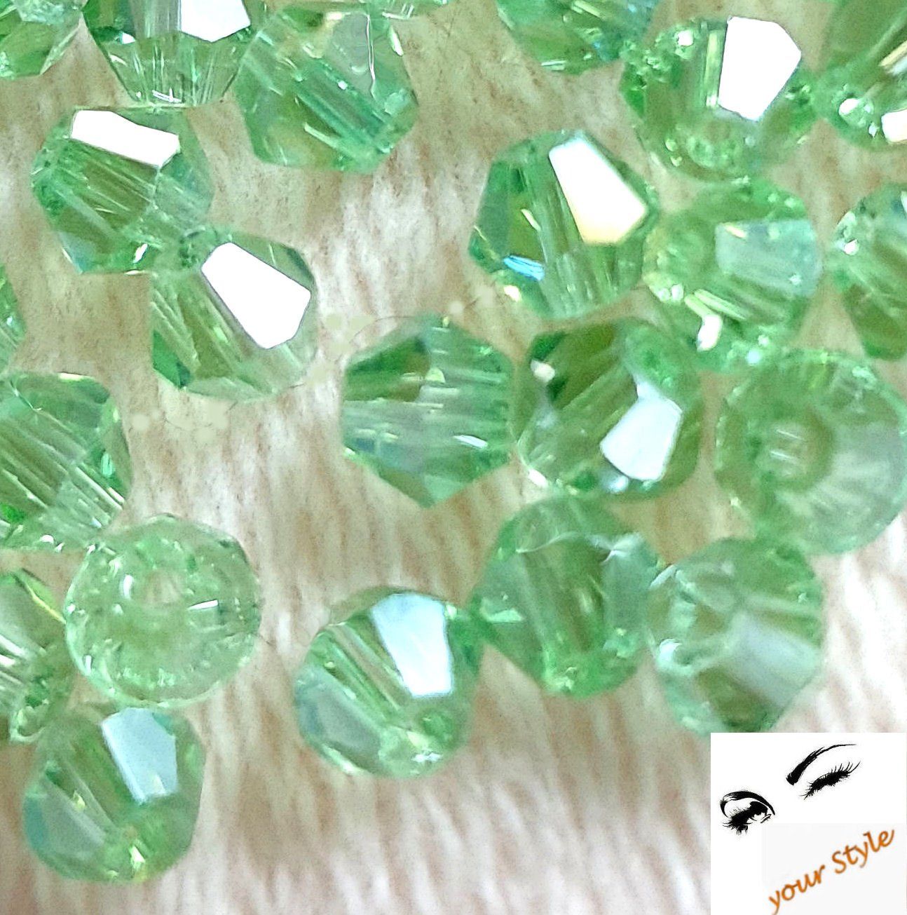 Perlen (unechte): 100 Stk. wunderschöne Glas-Perlen 4mm "peridot AB Lüster" – Neu und originalverpackt aus Oberglatt ZH von -your-Style-