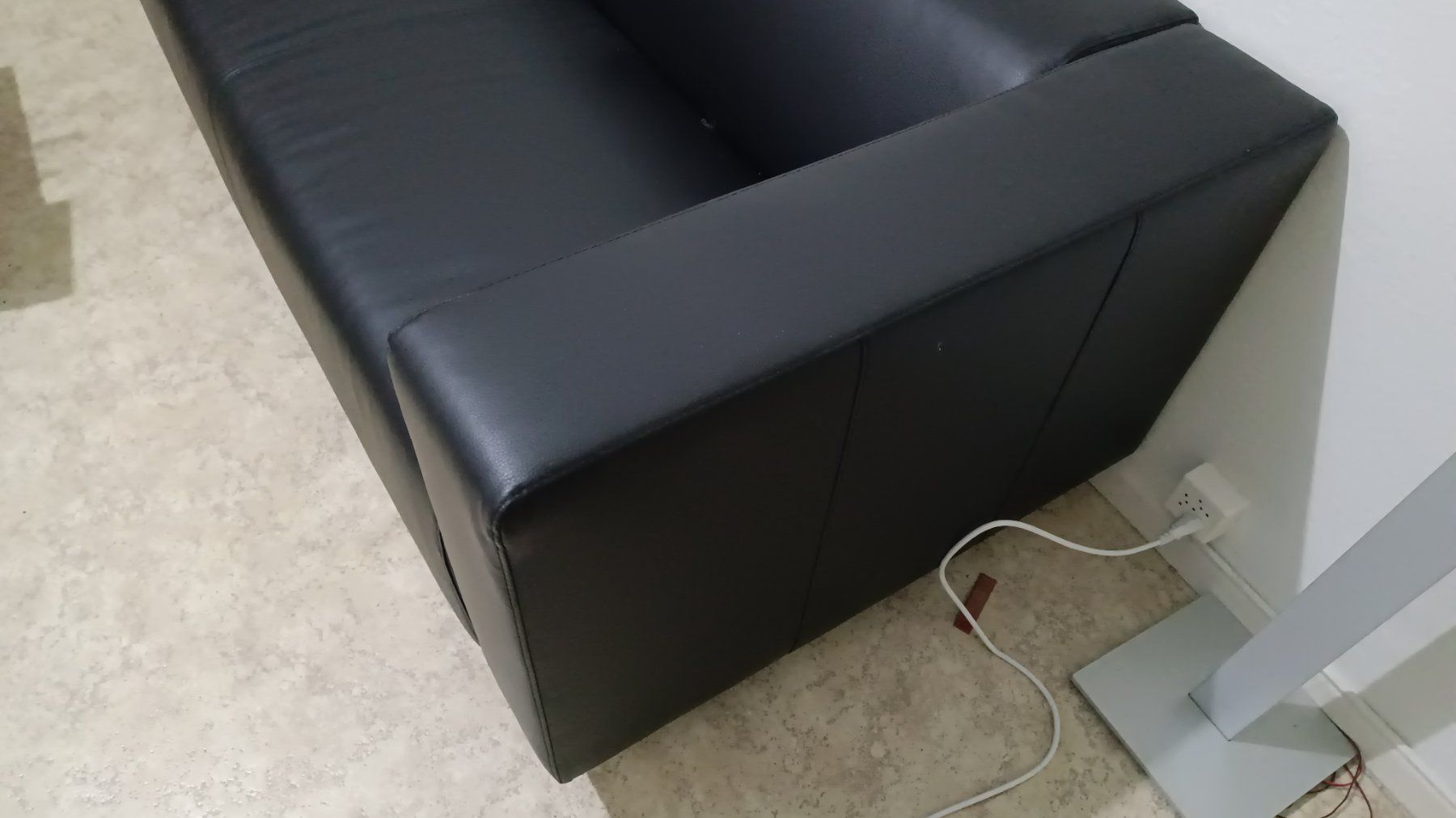 Ikea Sofas: Echtleder Sofa Schwarz IKEA – Gebraucht aus Riva San Vitale von MJB55 2