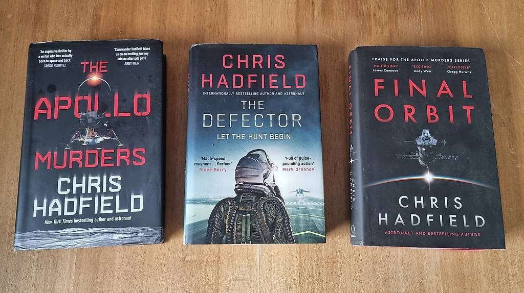 Libri: Chris Hadfield, The Apollo Murders Trilogy – Usato da Brugg AG venduto da man_zvz6