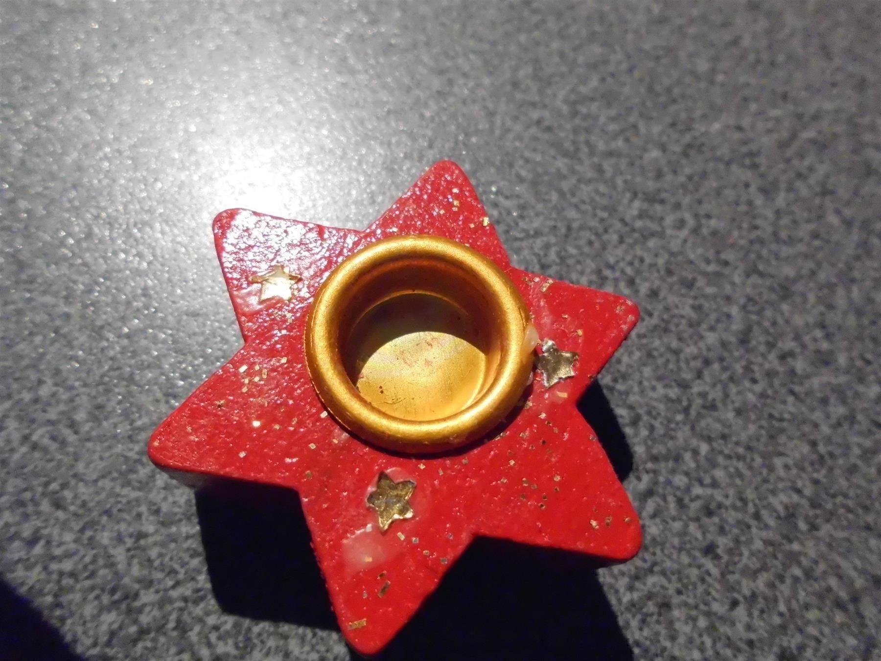 Portacandele: Kerzenständer Stern rot/goldig, klein – Usato da Zürich venduto da Motzkuh