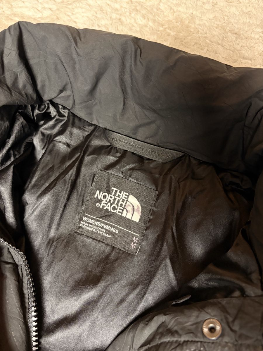 North Face Giacche: Doudoune longue The North Face noir, taille M – Nuovo (secondo la descrizione) da Neuchâtel venduto da aliceguins 3
