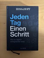 Buch Jeden Tag einen Schritt von Hoss und Hopf neuwertig