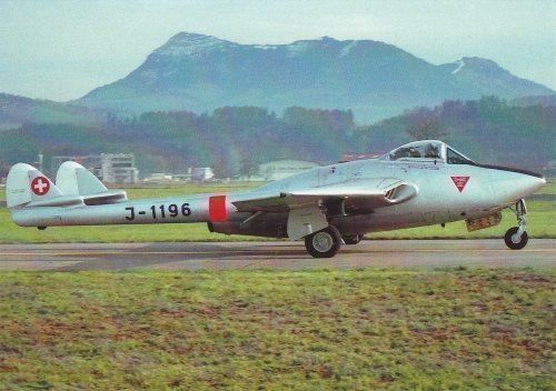 Cartoline postali: Postcard Swiss AF DH-100 Vampire Mk.6 – Nuovo (secondo la descrizione) da Basel venduto da Dogana
