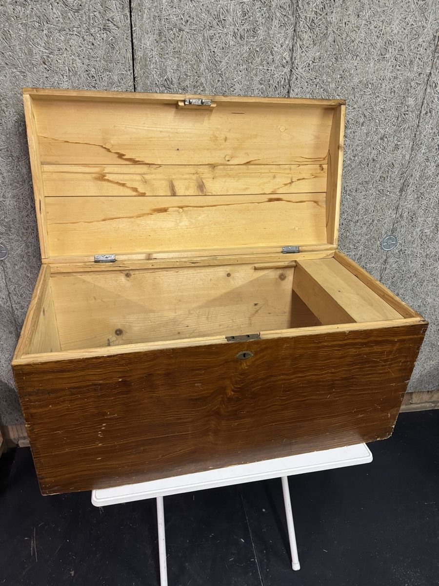 Barattoli: Truhe Antik holz. – Usato da Belp venduto da ch1999 2