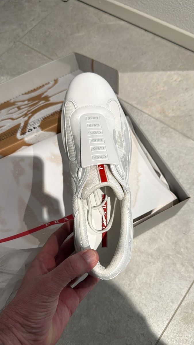 Prada Scarpe da uomo: Prada Herren Sneaker, Grösse 43, NEU – Nuovo e nell'imballaggio originale da Volketswil venduto da Flower_18