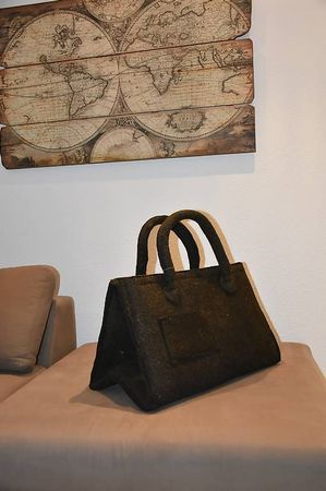 Chehoma braune Filztasche für Holz