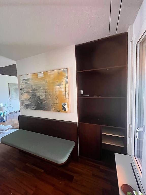 Bancs: Designer-Sitzbank & passendes Einbauregal  Eiche dunkel – D'occasion à Merlischachen par fsc_6szd 1