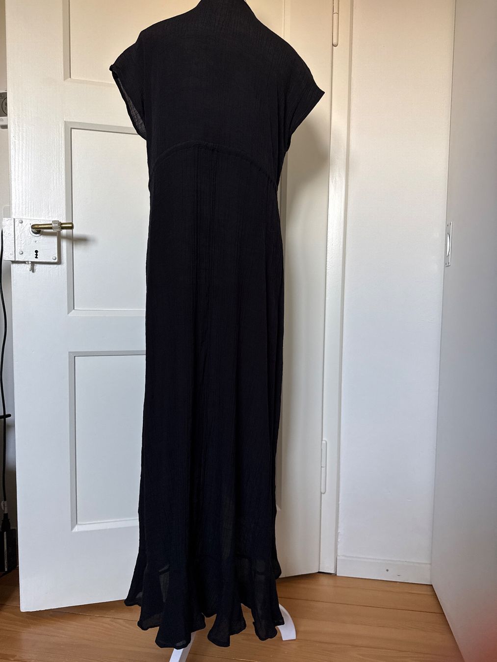 Kleider: Tolles Strandkleid Grösse Kaffe Grösse 34 – Neu (gemäss Beschreibung) aus Basel von jetzt-wird-gemistet 1