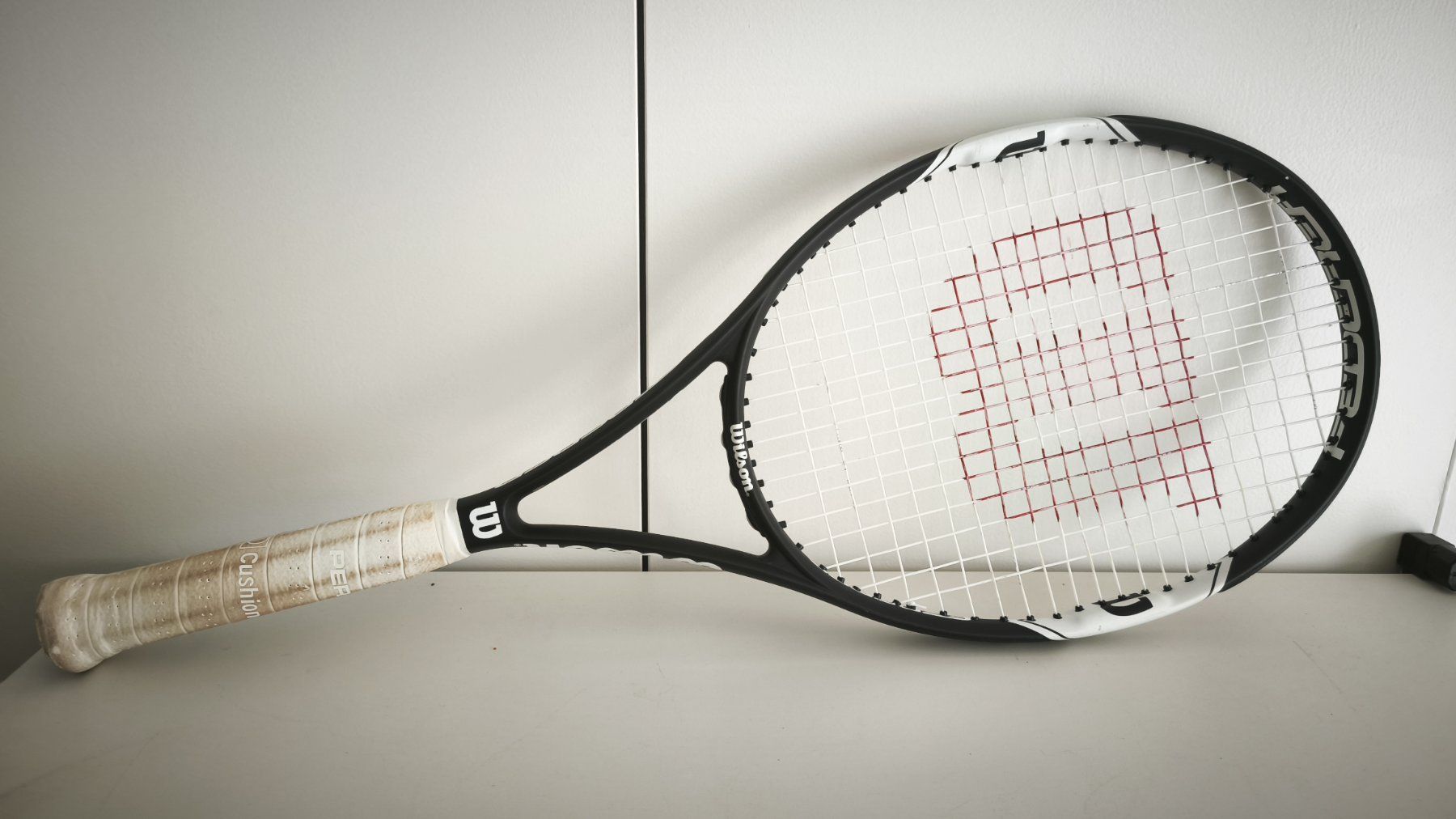 Wilson Raquettes: Wilson Federer Control 103 Racket mit Hülle – D'occasion à Hagendorn par Thom.74 1
