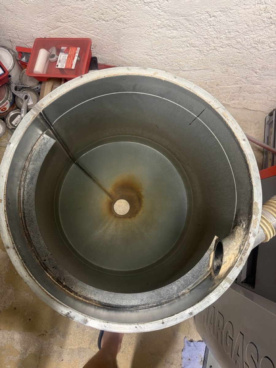 Radiatori: Pellet Tagesbehälter – Usato da Hemmiken venduto da Floh93 2