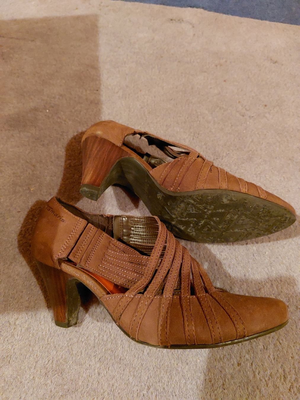 Tamaris Scarpe da donna: Schuhe Tamaris – Usato da Dietlikon venduto da Asany 1